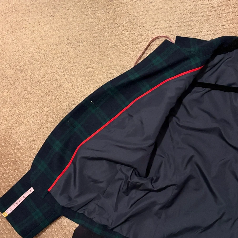 Rare!! J. Crew Black-watch (Black, Navy and Green) Plaid women’s wool Blazer. - Picture 8 of 9